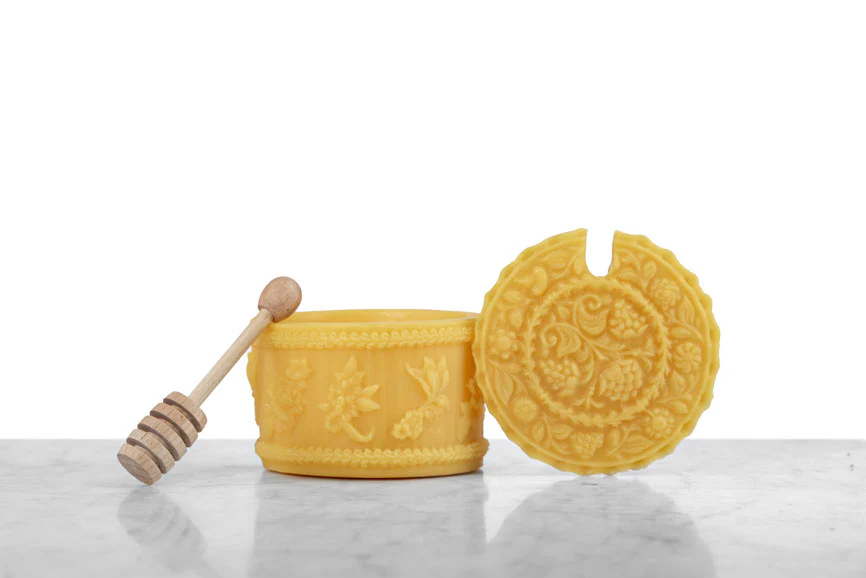 Beeswax Honey Pot - Image 3